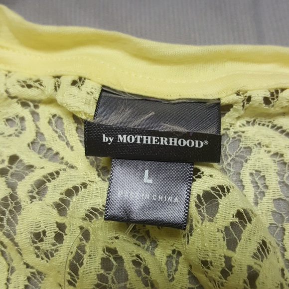 Woman's top - Picture 2 of 3